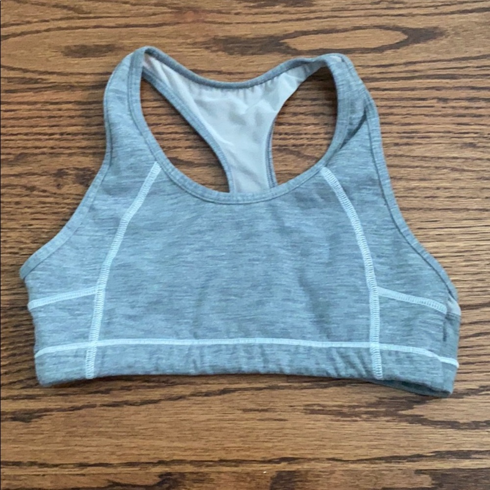 Athletes girl sports bra